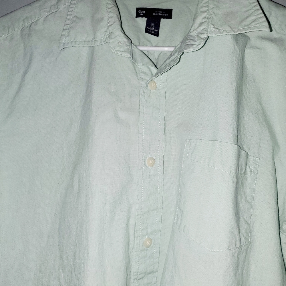 Men's Gap Button Up Long Sleeve Large